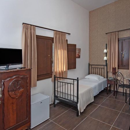 Polys Guest House Katachas Luaran gambar