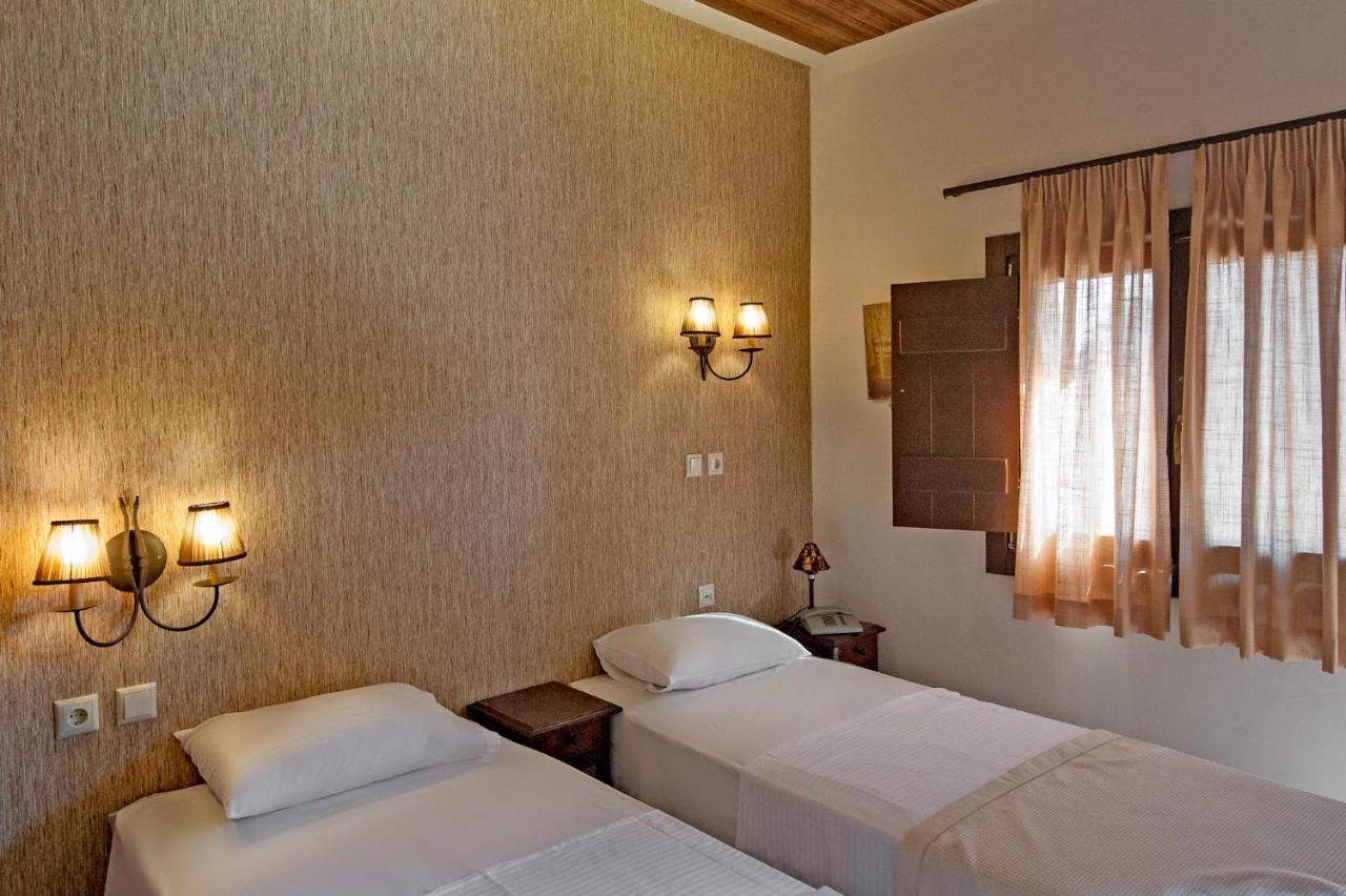 Polys Guest House Katachas Luaran gambar