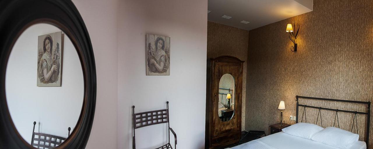 Polys Guest House Katachas Luaran gambar
