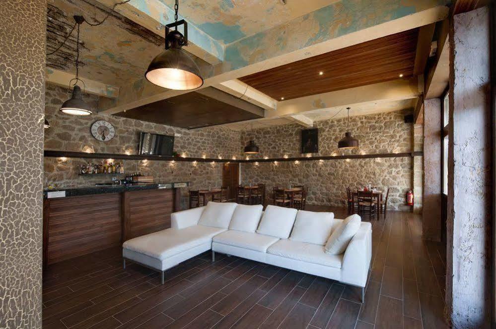 Polys Guest House Katachas Luaran gambar